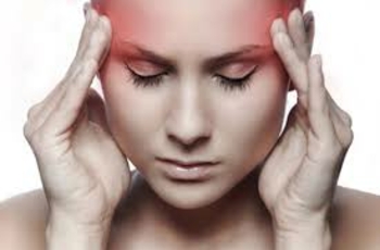 Мигрень - односторонняя головная боль, которая носит приступообразный характер и сопровождается вегетативными нарушениями или преходящими неврологическими симптомами.