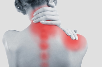 При миозите мышц спины возникает воспалительный процесс волокон, сопровождающийся болевыми ощущениями. Болезнь может переходить в хронические формы, поэтому важно правильно её диагностировать и своевременно обратиться к врачу.
