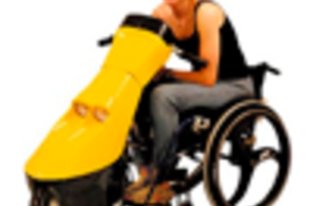 Существует несколько видов инвалидных колясок: кресла-каталки — больного перевозит другой человек; кресла-коляски — сам больной приводит ее в действие